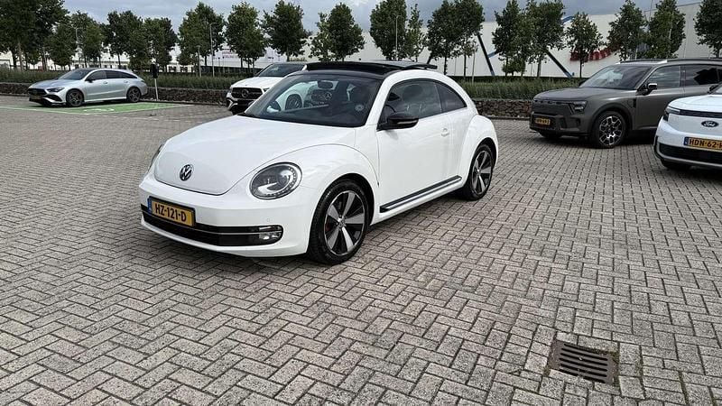 Gebruikt 2012 VW Beetle | € 9.500 - Afbeelding 1/4