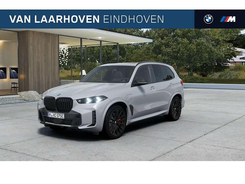 Grijs Nieuw 2025 BMW X5 Executive SUV | € 141.169 - Afbeelding 1/4