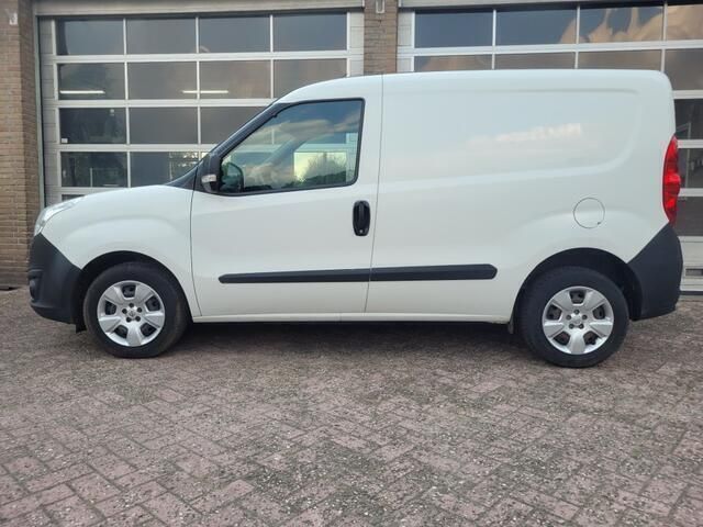 Occasion Opel Combo Edition 95 PK (69 kW) 2018 Wit MPV