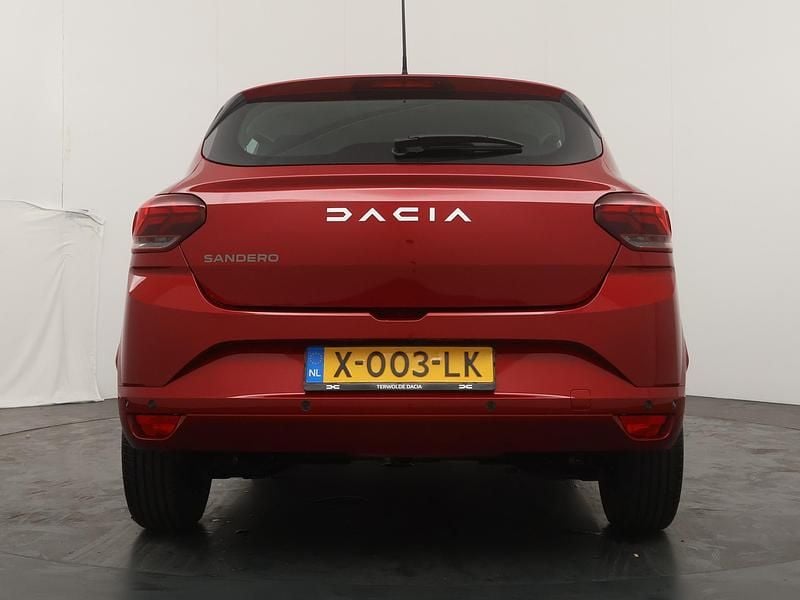 Occasion Dacia Sandero Expression 101 PK (74 kW) 2023 Rood Hatchback