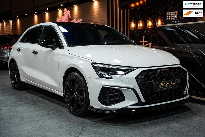 Occasion Audi A3 Sportback e-tron Business 150 PK (110 kW) 2021 Wit Hatchback