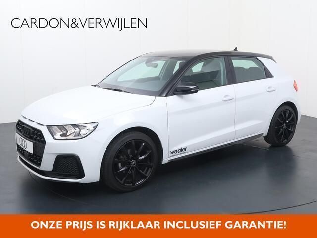 Wit Gebruikt 2024 Audi A1 Sportback Advanced Hatchback | € 26.540 (Iets duurder) - Afbeelding 1/4