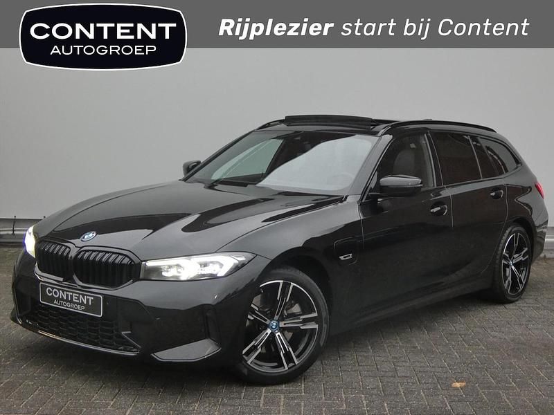 Occasion BMW 320e M Sport 204 PK (150 kW) 2022 Zwart Stationwagen