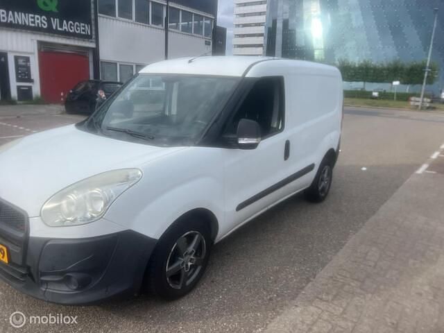 Occasion Fiat Doblò 105 PK (77 kW) 2011 Overige MPV