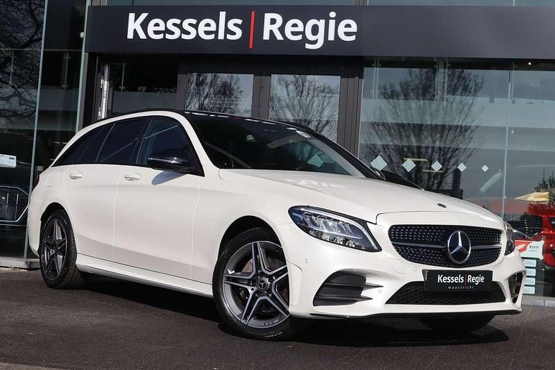 Wit Occasion 2020 Mercedes C200 AMG Stationwagen | € 26.950 (Eerlijke prijs) - Afbeelding 1/4