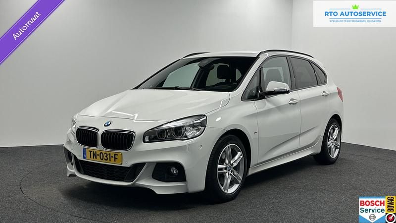 Wit Occasion 2018 BMW 218 Executive Stationwagen | € 16.500 (Super prijs) - Afbeelding 1/4