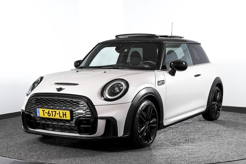 Occasion Mini John Cooper Works 180 PK (132 kW) 2023 Wit Hatchback