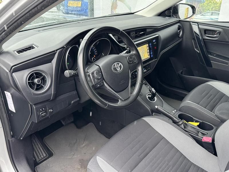 Occasion Toyota Auris Hybrid Trend 2017 Grijs Stationwagen