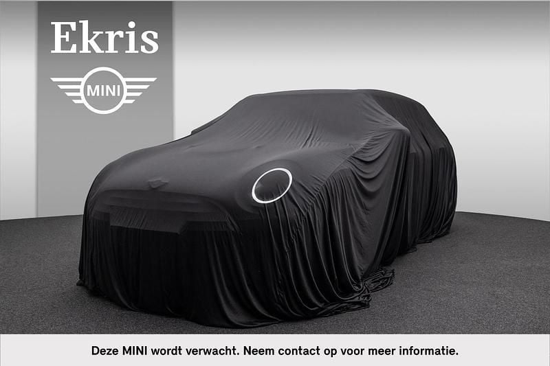 Zwart Gebruikt 2023 Mini Cooper Hatchback | € 24.950 (Eerlijke prijs) - Afbeelding 1/4