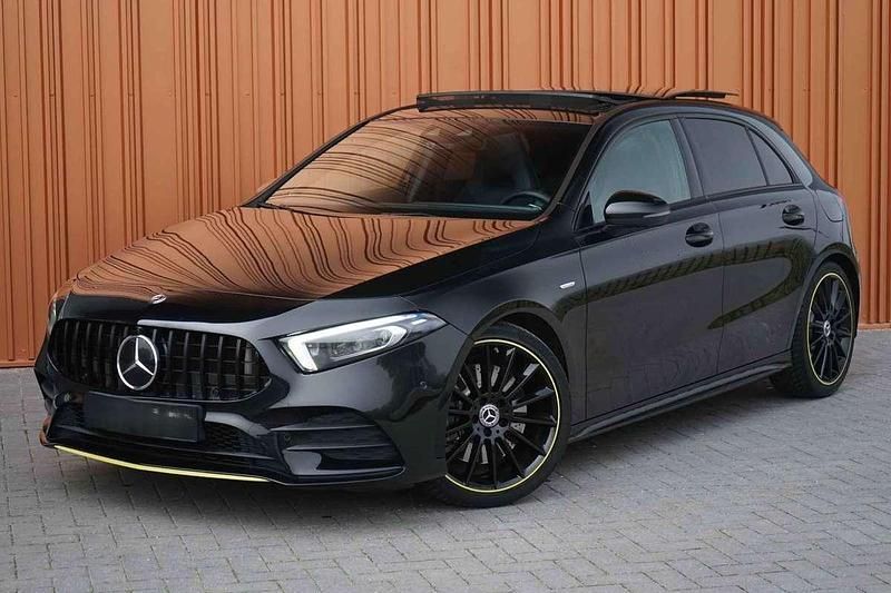 Gebruikt 2018 Mercedes A250 Premium Plus Hatchback | € 27.250 (Eerlijke prijs) - Afbeelding 1/4
