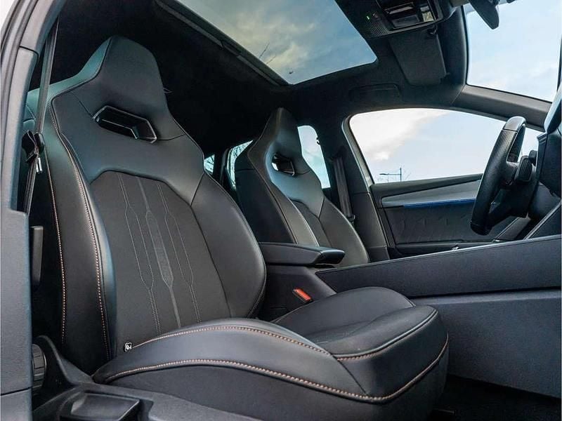 Occasion Cupra Leon VZ 245 PK (180 kW) 2022 Wit Hatchback