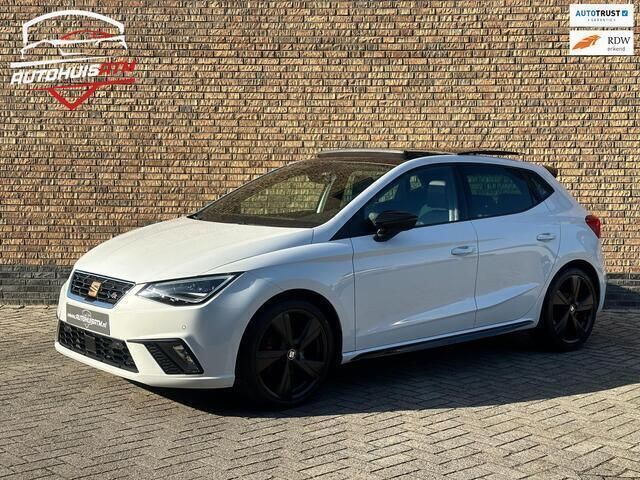 Wit Occasion 2020 Seat Ibiza Beats Hatchback | € 19.950 (Duur) - Afbeelding 1/4