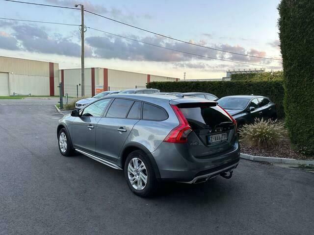 Occasion Volvo V60 CC Plus 150 PK (110 kW) 2017 Grijs Stationwagen