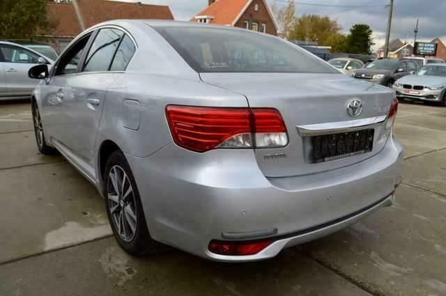 Occasion Toyota Avensis 146 PK (107 kW) 2013 Zilver Sedan