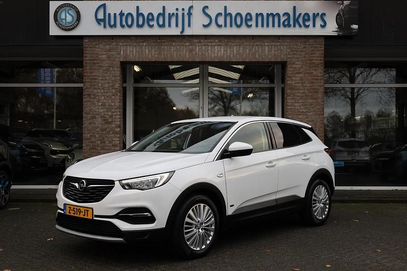 Wit Occasion 2021 Opel Grandland X Ultimate SUV | € 21.885 (Eerlijke prijs) - Afbeelding 1/4