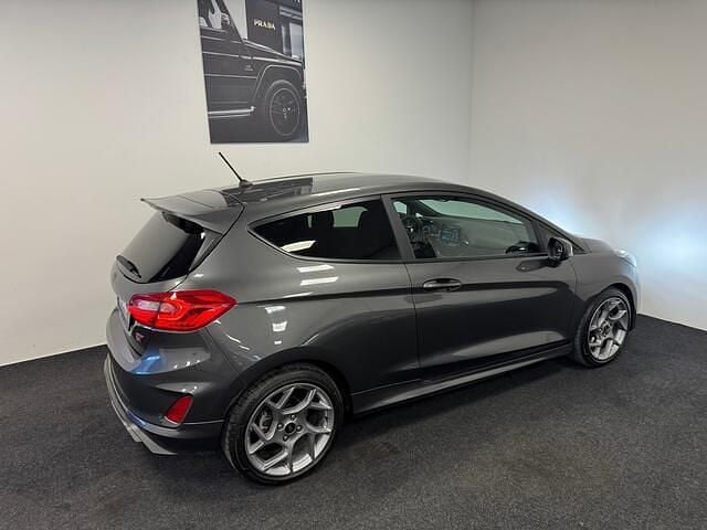 Occasion Ford Fiesta ST 200 PK (147 kW) 2018 Grijs Hatchback