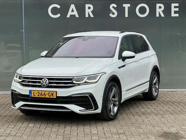 Wit Gebruikt 2020 VW Tiguan Business+ SUV | € 28.845 (Eerlijke prijs) - Afbeelding 1/4