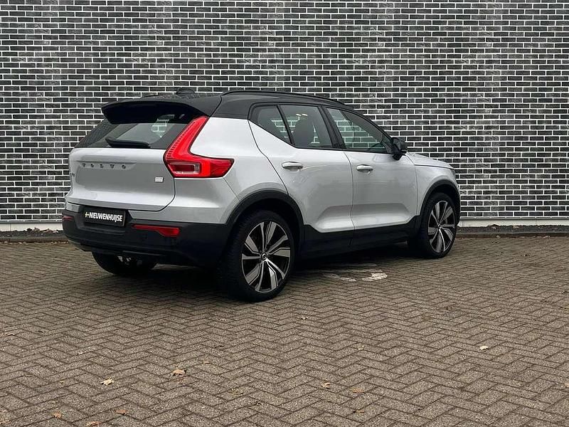 Occasion Volvo XC40 Core 185 kW (252 PK) 2022 Grijs SUV