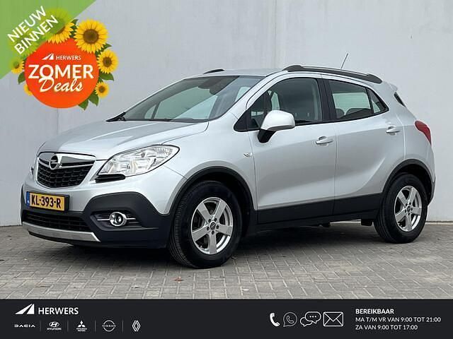 Grijs Gebruikt 2014 Opel Mokka Selection SUV | € 9.435 (Eerlijke prijs) - Afbeelding 1/4