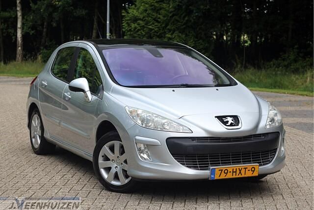 Grijs Gebruikt 2009 Peugeot 308 Hatchback | € 1.999 (Goede deal) - Afbeelding 1/4