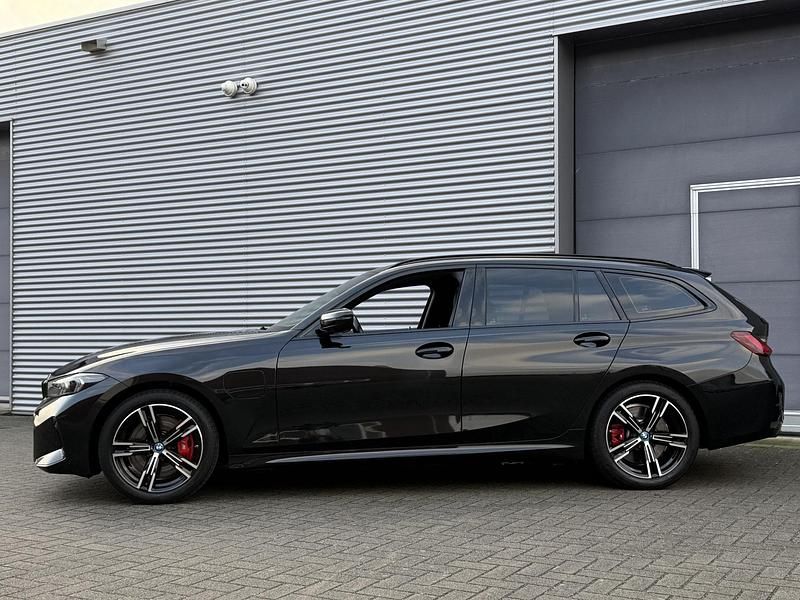 Occasion BMW 330 293 PK (215 kW) 2023 Zwart Stationwagen