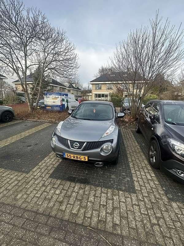 Grijs Occasion 2011 Nissan Juke Tekna SUV | € 7.100 (Eerlijke prijs) - Afbeelding 1/4