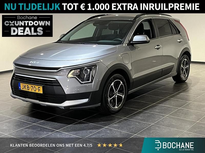 Grijs Gebruikt 2023 Kia Niro SUV | € 27.945 (Super prijs) - Afbeelding 1/4