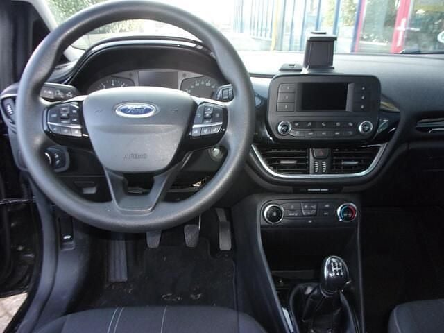 Occasion Ford Fiesta Trend 86 PK (63 kW) 2018 Zwart Hatchback