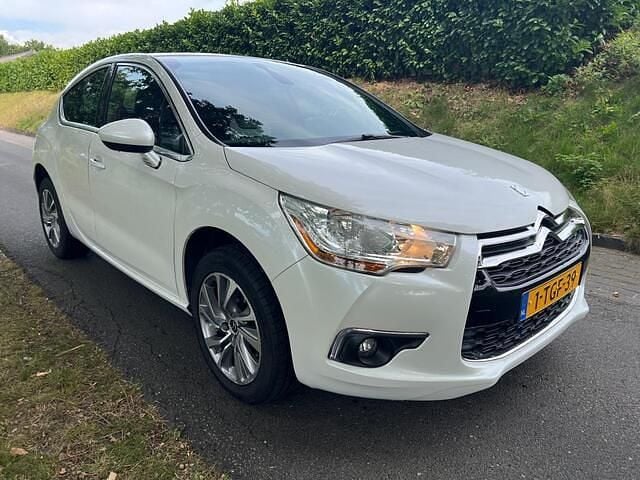 Occasion Citroën DS4 So Chic 163 PK (119 kW) 2014 Wit Hatchback