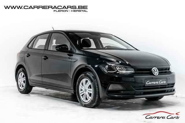 Zwart Gebruikt 2018 VW Polo Comfortline Sedan | € 12.490 (Eerlijke prijs) - Afbeelding 1/4