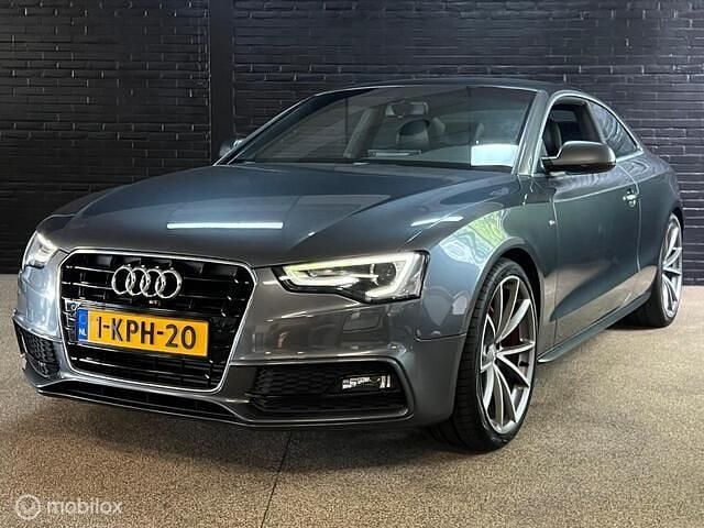 Grijs Gebruikt 2013 Audi A5 Proline Coupé | € 14.900 (Eerlijke prijs) - Afbeelding 1/4