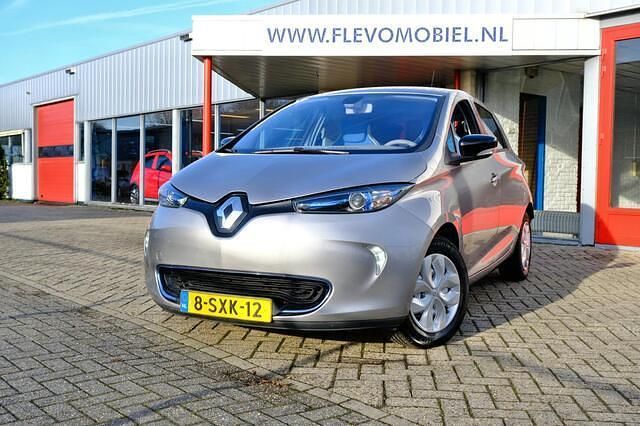 Occasion Renault Zoe Zen 65 kW (89 PK) 2013 Grijs Hatchback