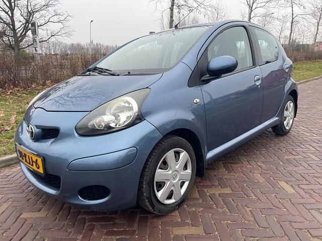 Occasion Toyota Aygo Comfort 68 PK (50 kW) 2009 Blauw Hatchback