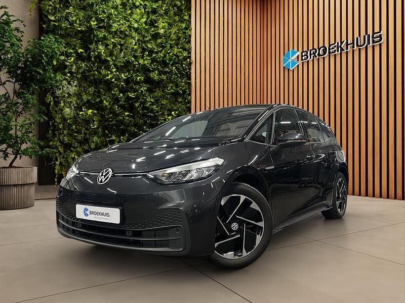 Grijs Occasion 2023 VW ID.3 Pro Hatchback | € 17.895 - Afbeelding 1/4