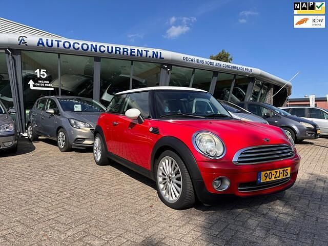 Rood Gebruikt 2008 Mini Cooper Pepper Hatchback | € 2.499 (Super prijs) - Afbeelding 1/4