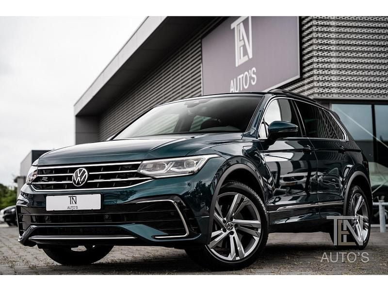 Blauw Gebruikt 2021 VW Tiguan Business+ SUV | € 36.510 (Eerlijke prijs) - Afbeelding 1/4