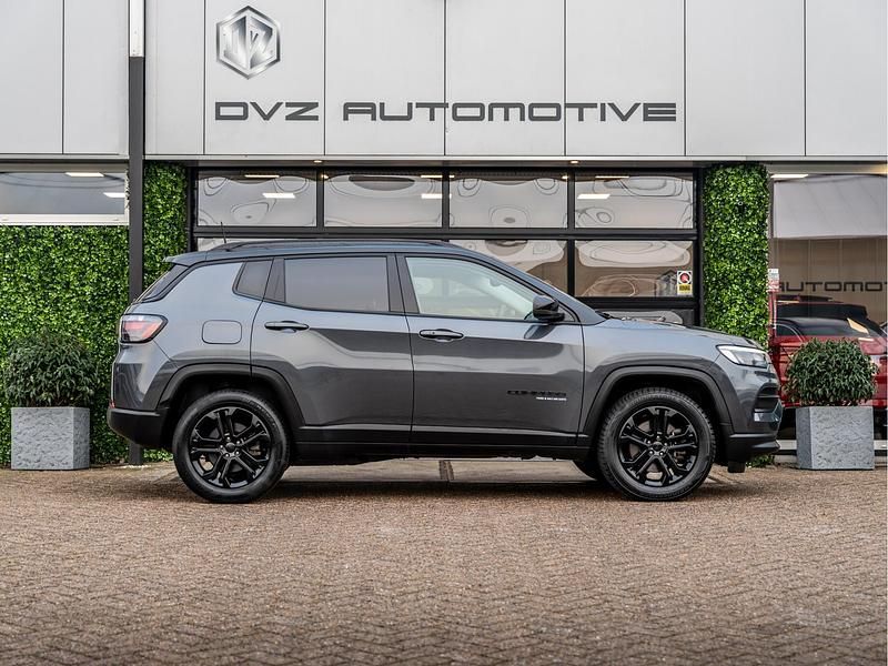 Occasion Jeep Compass Trailhawk 2026 Grijs SUV