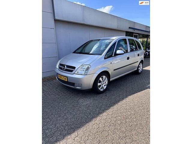 Grijs Gebruikt 2005 Opel Meriva MPV | € 1.749 (Eerlijke prijs) - Afbeelding 1/4