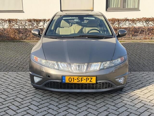 Occasion Honda Civic Executive 140 PK (102 kW) 2005 Grijs (metallic) Hatchback