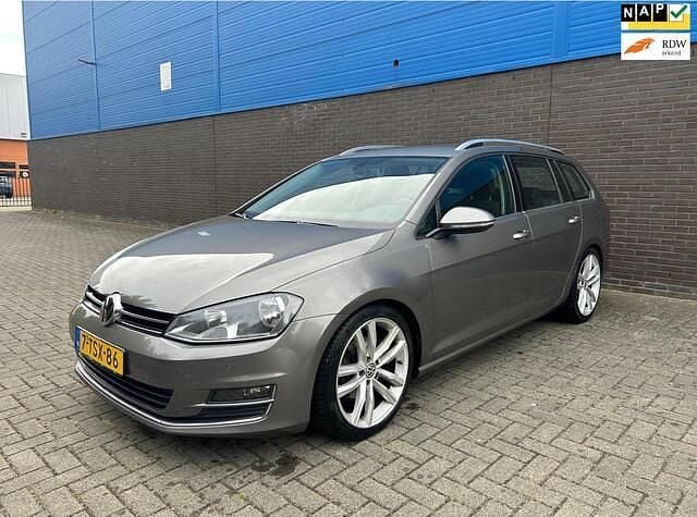 Grijs Gebruikt 2014 VW Golf VII Highline Stationwagen | € 7.249 (Super prijs) - Afbeelding 1/4