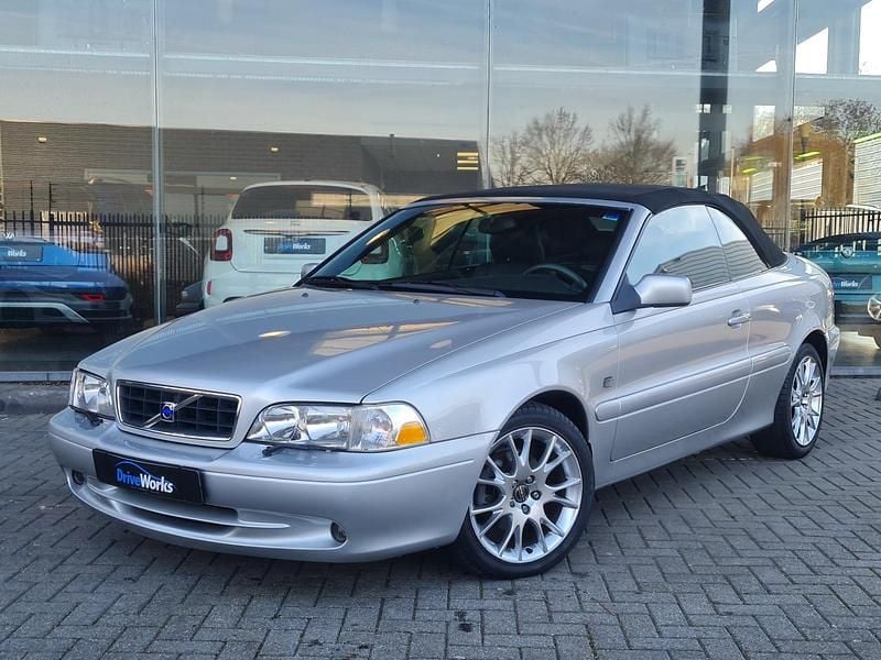 Zilver Gebruikt 2006 Volvo C70 Summum Cabriolet | € 9.999 (Eerlijke prijs) - Afbeelding 1/4