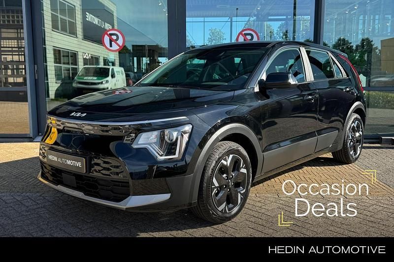 Zwart Occasion 2024 Kia e-Niro SUV | € 29.940 (Goede deal) - Afbeelding 1/3