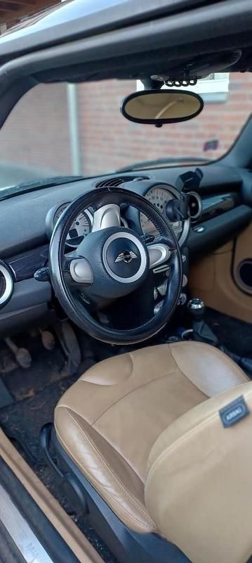 Gebruikt 2009 Mini Cooper D Hatchback | € 2.500 - Afbeelding 1/4