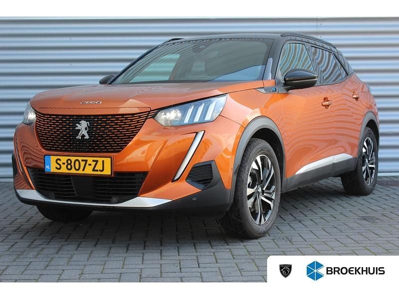Oranje Gebruikt 2023 Peugeot e-2008 GT SUV | € 22.895 - Afbeelding 1/1