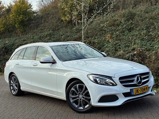 Occasion Mercedes C180 Prestige 156 PK (114 kW) 2015 Wit Stationwagen