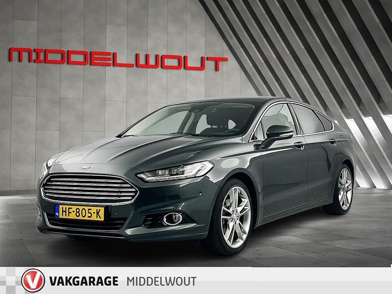 Grijs Gebruikt 2015 Ford Mondeo Titanium Hatchback | € 12.950 (Eerlijke prijs) - Afbeelding 1/4