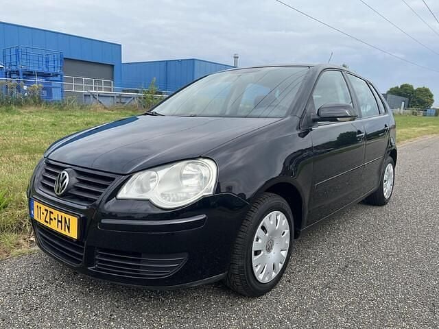 Zwart Gebruikt 2008 VW Polo Trendline Hatchback | € 1.899 (Goede deal) - Afbeelding 1/4