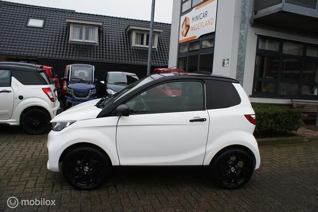 Wit Gebruikt 2024 Aixam City Sport Hatchback | € 17.450 (Iets duurder) - Afbeelding 1/4