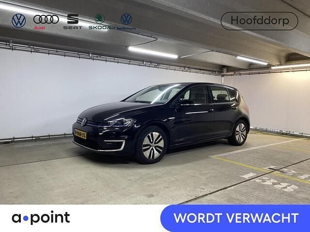 Zwart Gebruikt 2020 VW e-Golf Hatchback | € 13.449 (Eerlijke prijs) - Afbeelding 1/1