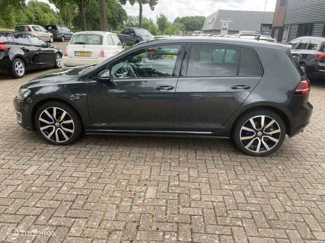 Occasion VW Golf VII GTE 150 PK (110 kW) 2015 Zwart Hatchback